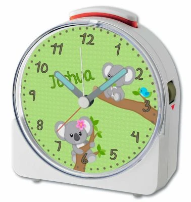 CreaDesign Kinder Funkwecker Weiß Personalisiert Mit Namen Koala 12-Stunden-Anzeigeformat, Geräuschlos/Ohne Ticken, Nachtlicht 3 CreaDesign Kinder Funkwecker Weiß Personalisiert Mit Namen Koala 12-Stunden-Anzeigeformat, Geräuschlos/Ohne Ticken, Nachtlicht – Bild 3