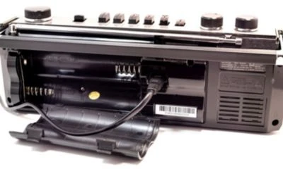 Soundmaster SRR70TI Retro Radiokassettenrekorder Mit DAB+ USB SD Und Bluetooth 6 Soundmaster SRR70TI Retro Radiokassettenrekorder Mit DAB+ USB SD Und Bluetooth – Bild 6